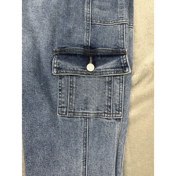 KanCan Jeans Women's 9/28 Blue Medium Wash Avery High Rise Cargo Pocket Casual - Picture 12 of 12